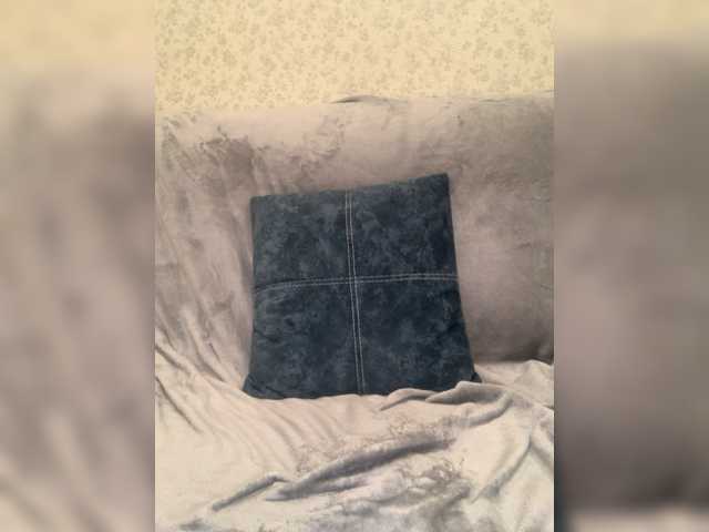 Live sex webcam photo for Marshmello4 #276925754