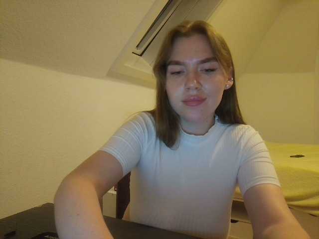 Live sex webcam photo for Marta-Liss #276313821