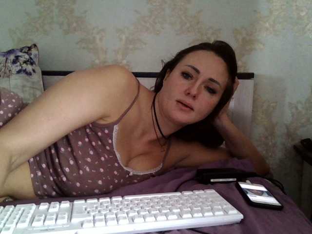 Live sex webcam photo for MartaGros #277606641