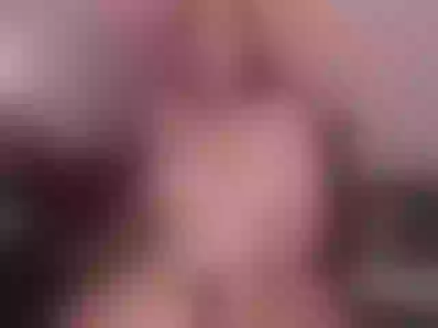 Live sex webcam photo for MarthinaBlu #291808576