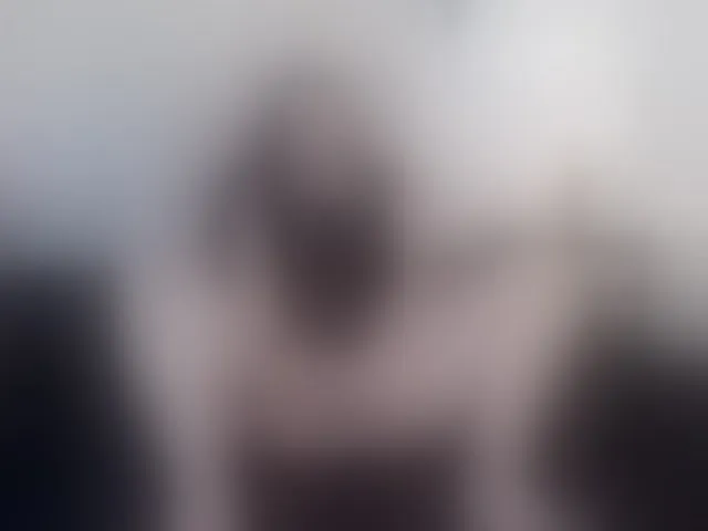 Live sex webcam photo for MarthinaBlu #292712411