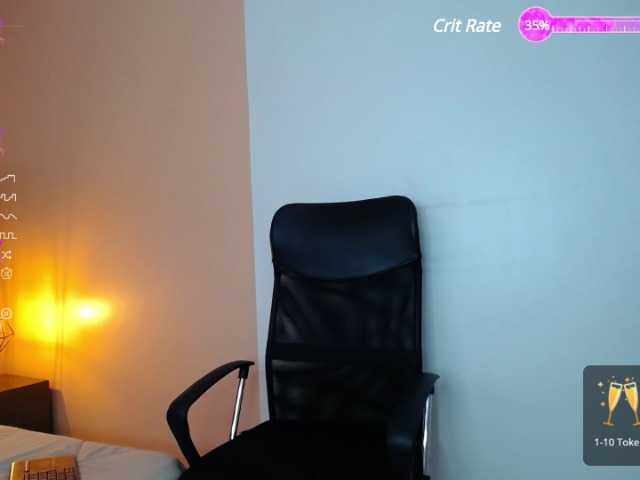 Live sex webcam photo for Martiin-xxx #276635812