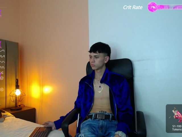 Live sex webcam photo for Martiin-xxx #276711327