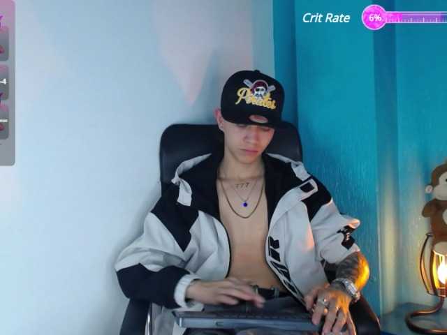 Live sex webcam photo for Martiin-xxx #277092746