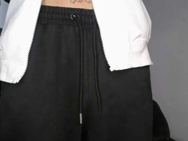 Live sex webcam photo for Martiin-xxx #277998702