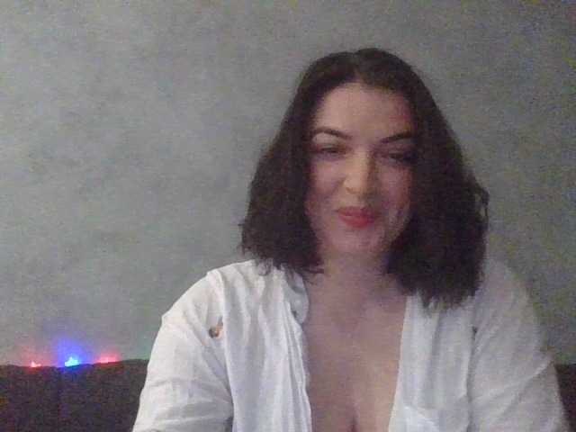 Live sex webcam photo for Martin-Ni #276677588