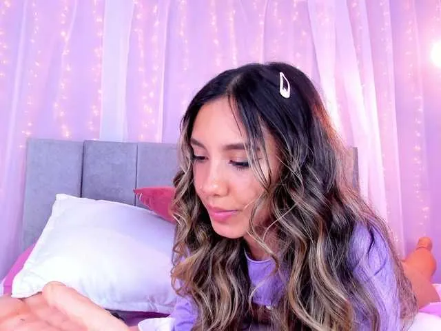 Live sex webcam photo for Martina-Magni #276345580