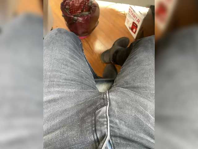 Live sex webcam photo for Martincat #290436933