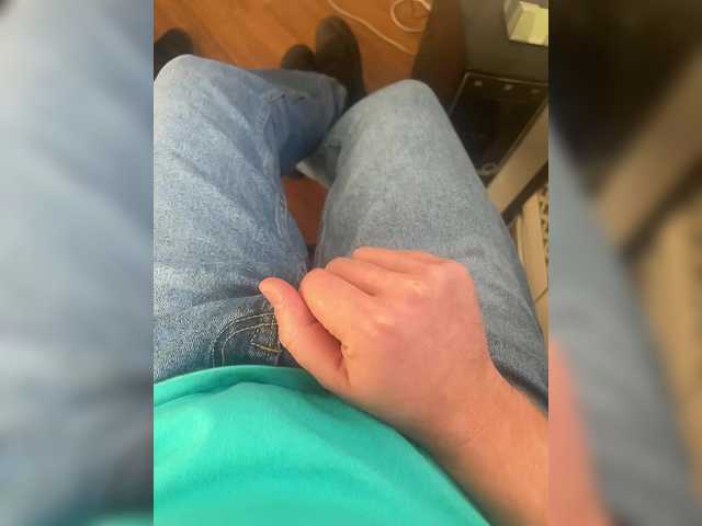 Live sex webcam photo for Martincat #292225078