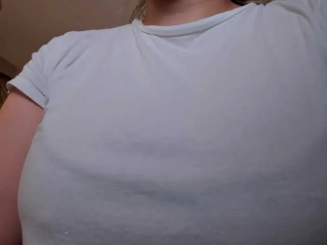 Live sex webcam photo for MartinnaBonet #290567574