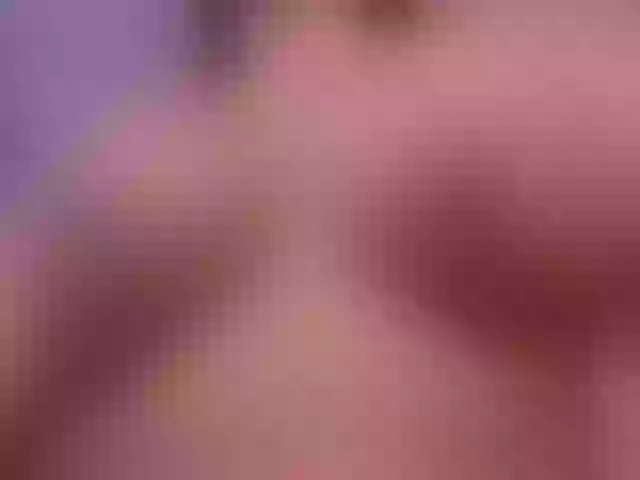 Live sex webcam photo for MartinnaBonet #291459107