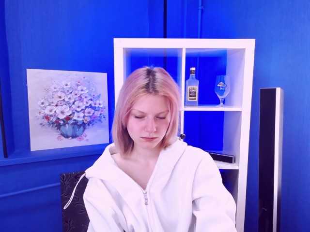 Live sex webcam photo for MaryFlex #273127473