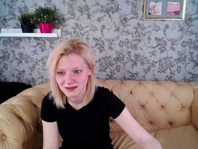 Live sex webcam photo for MaryFlex #273417964