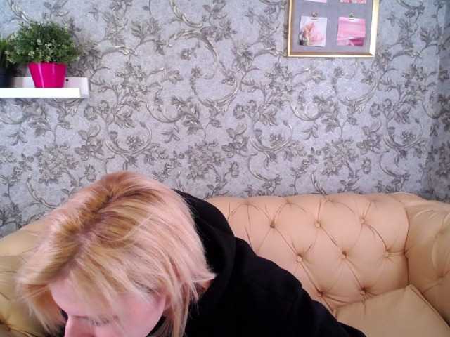 Live sex webcam photo for MaryFlex #273420295