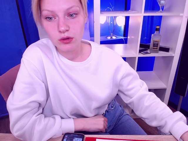 Live sex webcam photo for MaryFlex #273576456