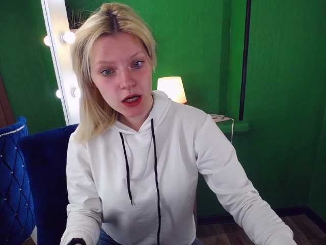 Live sex webcam photo for MaryFlex #273630599