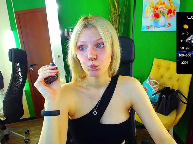 Live sex webcam photo for MaryFlex #276239300