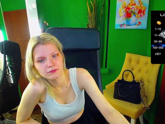 Live sex webcam photo for MaryFlex #276341248