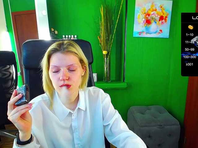 Live sex webcam photo for MaryFlex #276481266