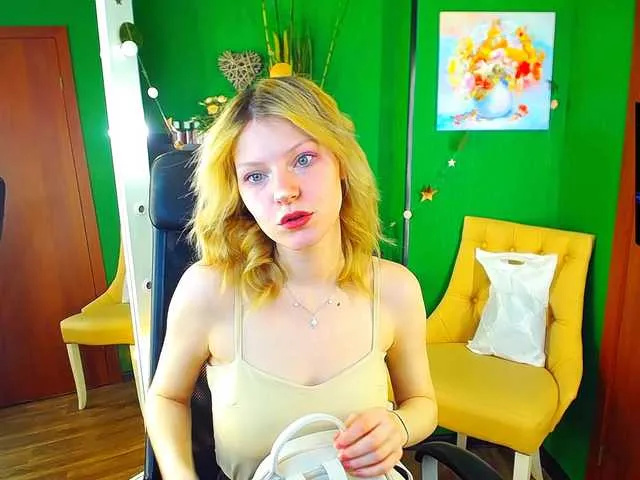 Live sex webcam photo for MaryFlex #277144031