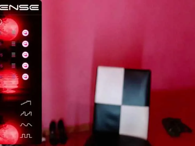 Live sex webcam photo for MaryJannes #288045141