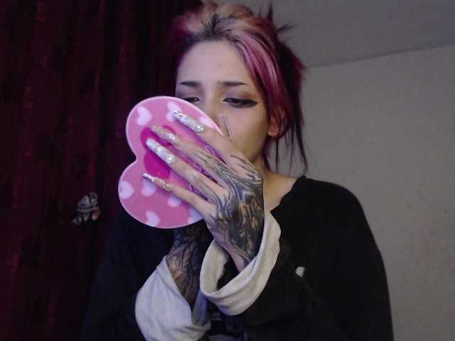 Live sex webcam photo for MaryJannes #291026613