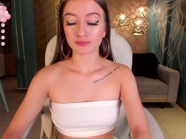 Live sex webcam photo for MaryLewis #274159272