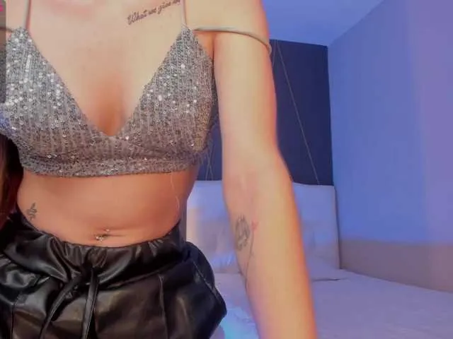 Live sex webcam photo for MaryLewis #274532241