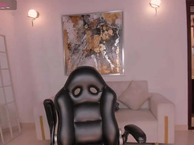 Live sex webcam photo for MaryLewis #278203059