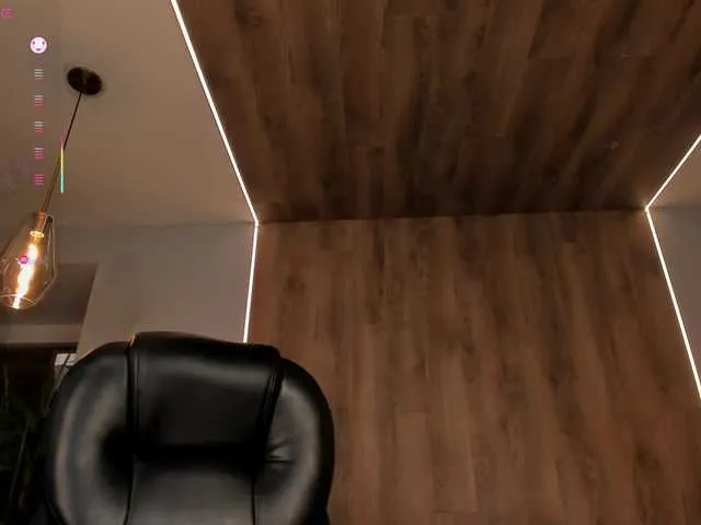 Live sex webcam photo for MaryLewis #291657752