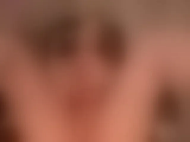 Live sex webcam photo for MaryLewis #294009365