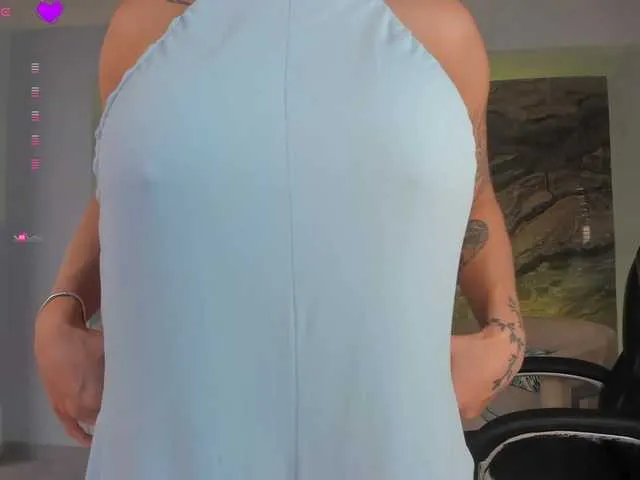 Live sex webcam photo for MaryLewis #294070863