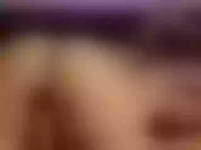 Live sex webcam photo for MaryLopec #272037118