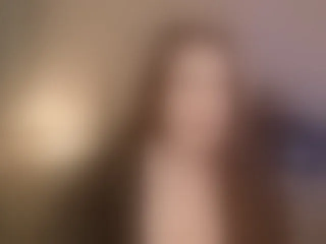 Live sex webcam photo for MaryMalory11 #292544410