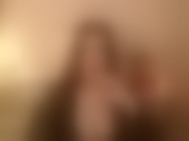 Live sex webcam photo for MaryMalory11 #294244447