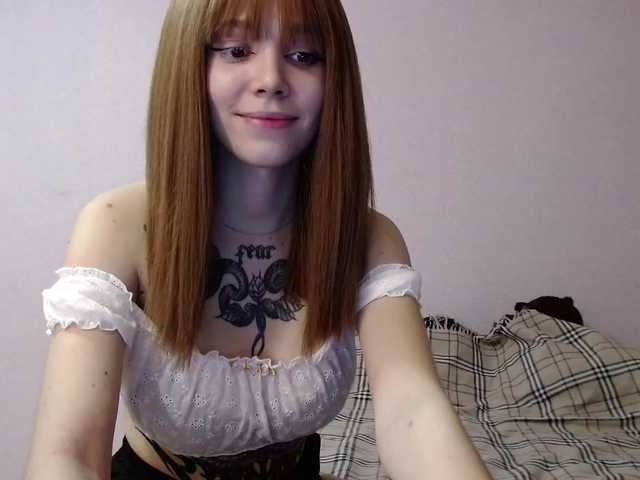 Live sex webcam photo for MaryMay- #272135544