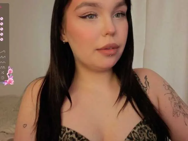 Live sex webcam photo for MaryMayven #293252058