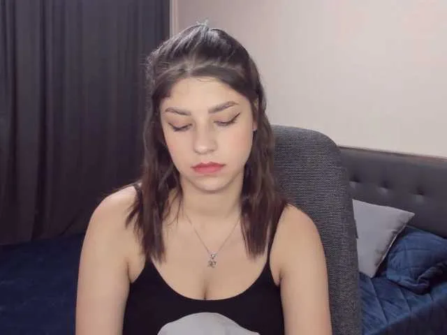 Live sex webcam photo for MarySummer #275479618