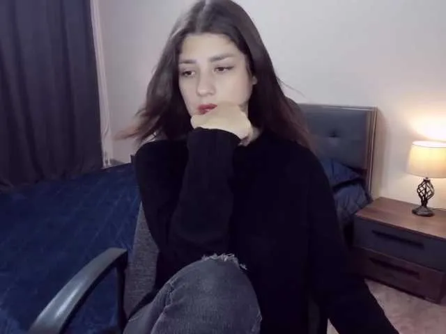 Live sex webcam photo for MarySummer #275715627