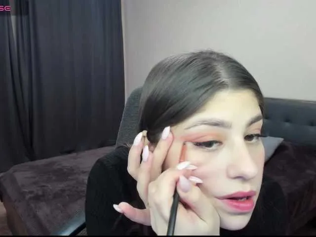 Live sex webcam photo for MarySummer #277323612