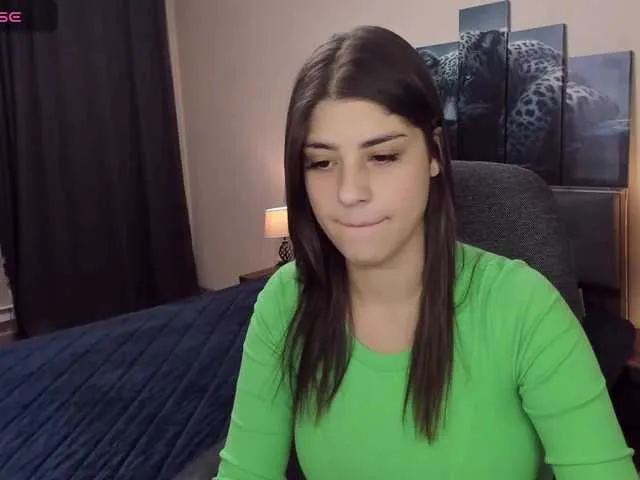 Live sex webcam photo for MarySummer #277697855