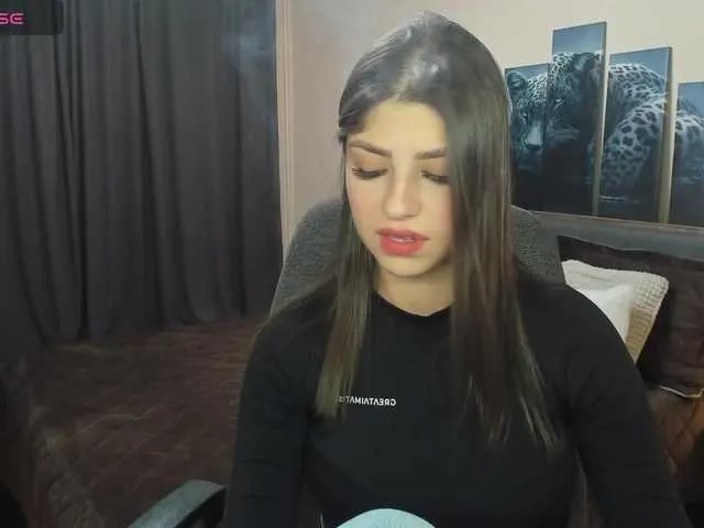 Live sex webcam photo for MarySummer #290243647