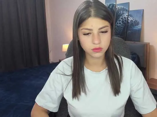 Live sex webcam photo for MarySummer #290648650