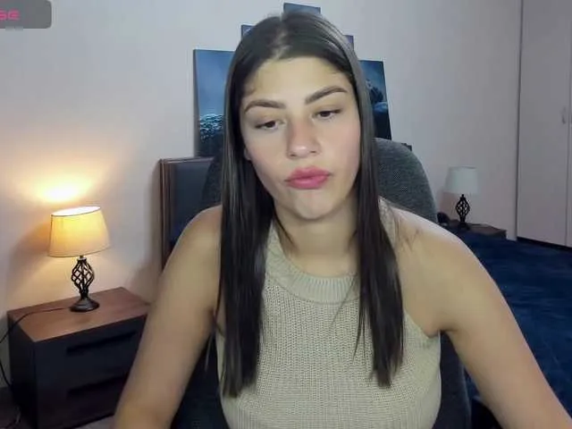 Live sex webcam photo for MarySummer #290971829