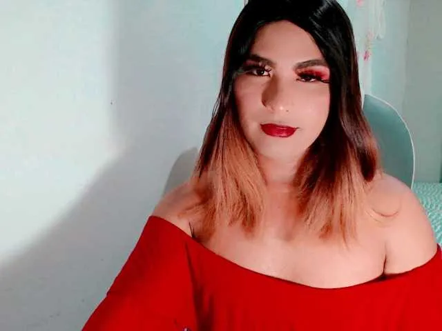 Live sex webcam photo for MaryThea23 #274399844