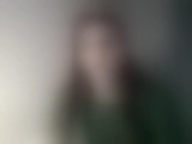 Live sex webcam photo for MaryVamp999 #292540678