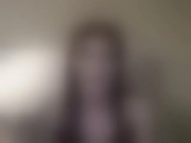 Live sex webcam photo for MaryVamp999 #293180578