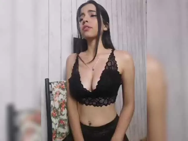 Live sex webcam photo for MaryannG #291211290