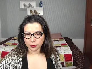 Live sex webcam photo for Maryc01 #227483797