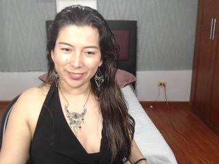 Live sex webcam photo for Maryc01 #228343969